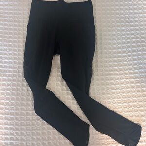 Athleta Black Activewear Leggings 7/8 length Size Small Tall